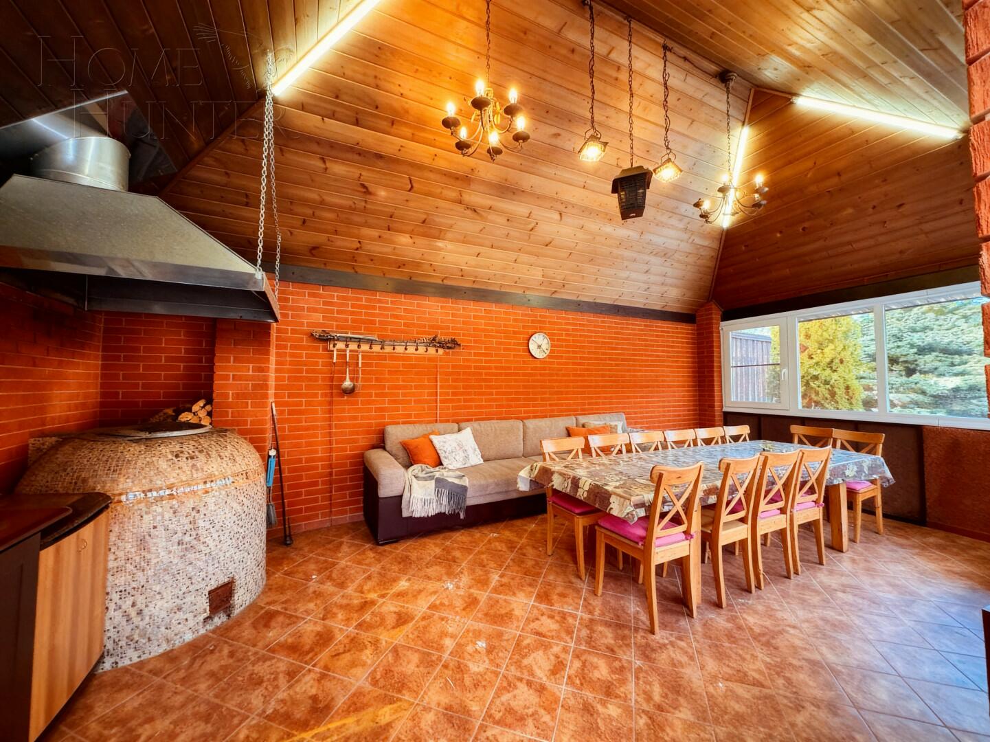 3-этажный коттедж 707.9 м² с отделкой