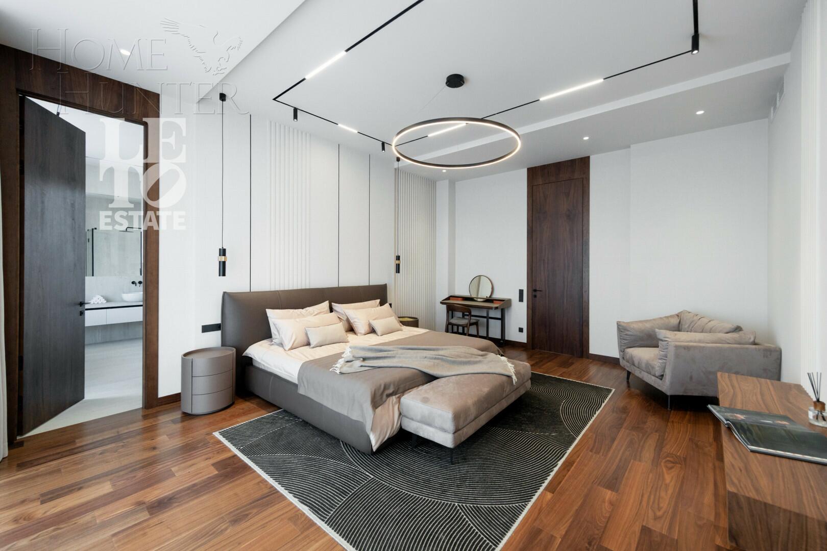 2-этажный коттедж 523 м² с отделкой