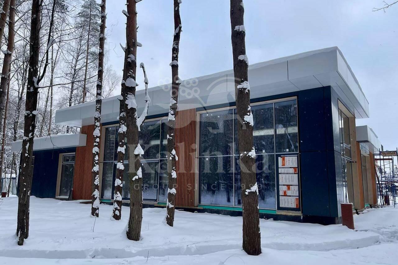 1-этажный коттедж 700 м² без отделки