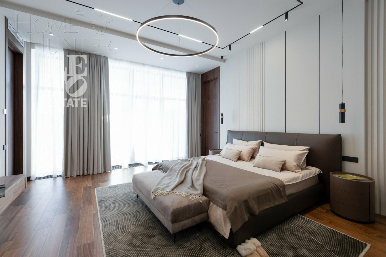 2-этажный коттедж 523 м² с отделкой