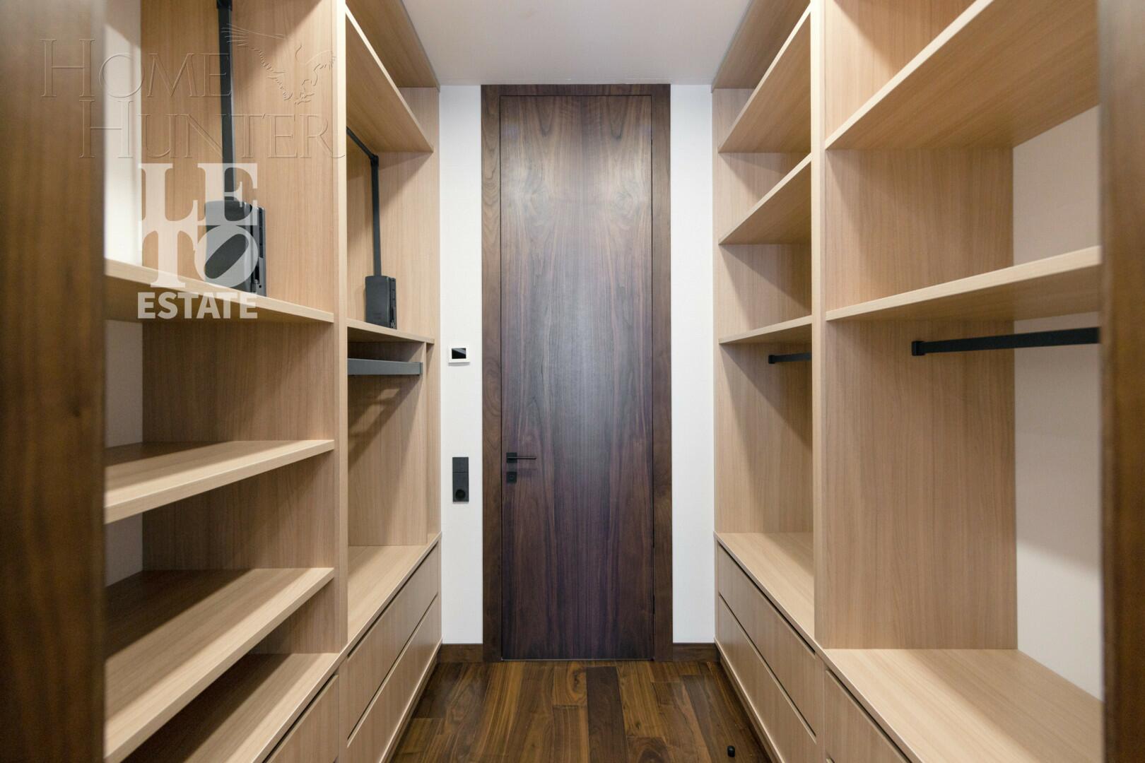 2-этажный коттедж 523 м² с отделкой