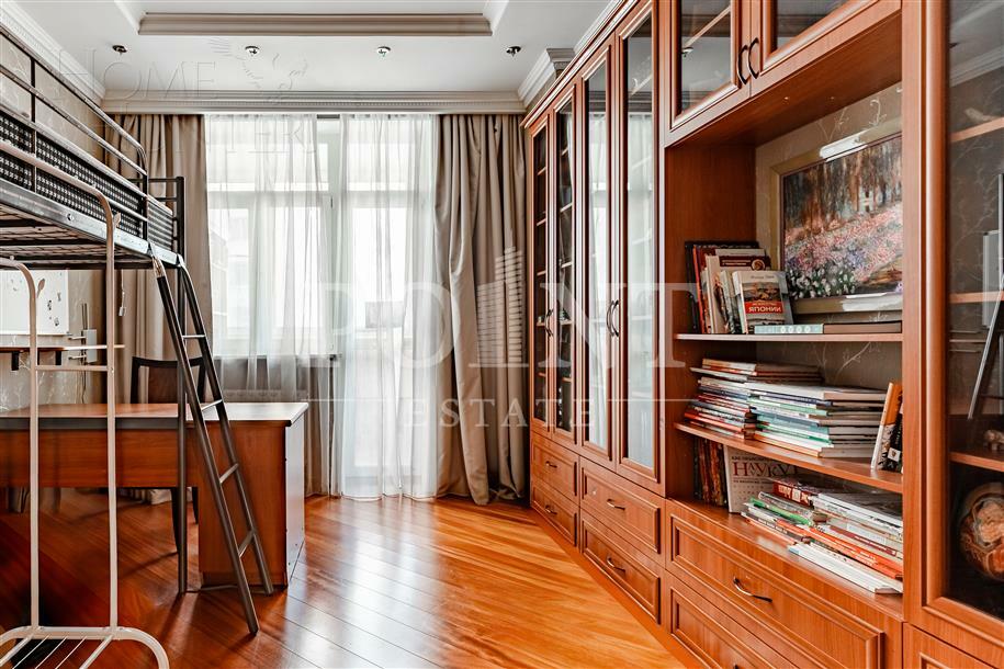 4-КОМН. КВАРТИРА С ОТДЕЛКОЙ 156 М² НА 6 ЭТАЖЕ