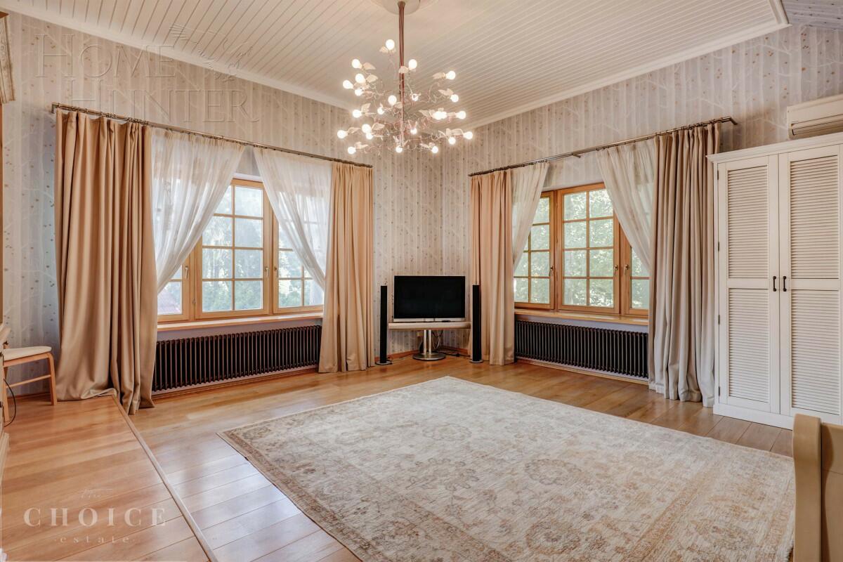 2-этажный коттедж 725 м² с отделкой