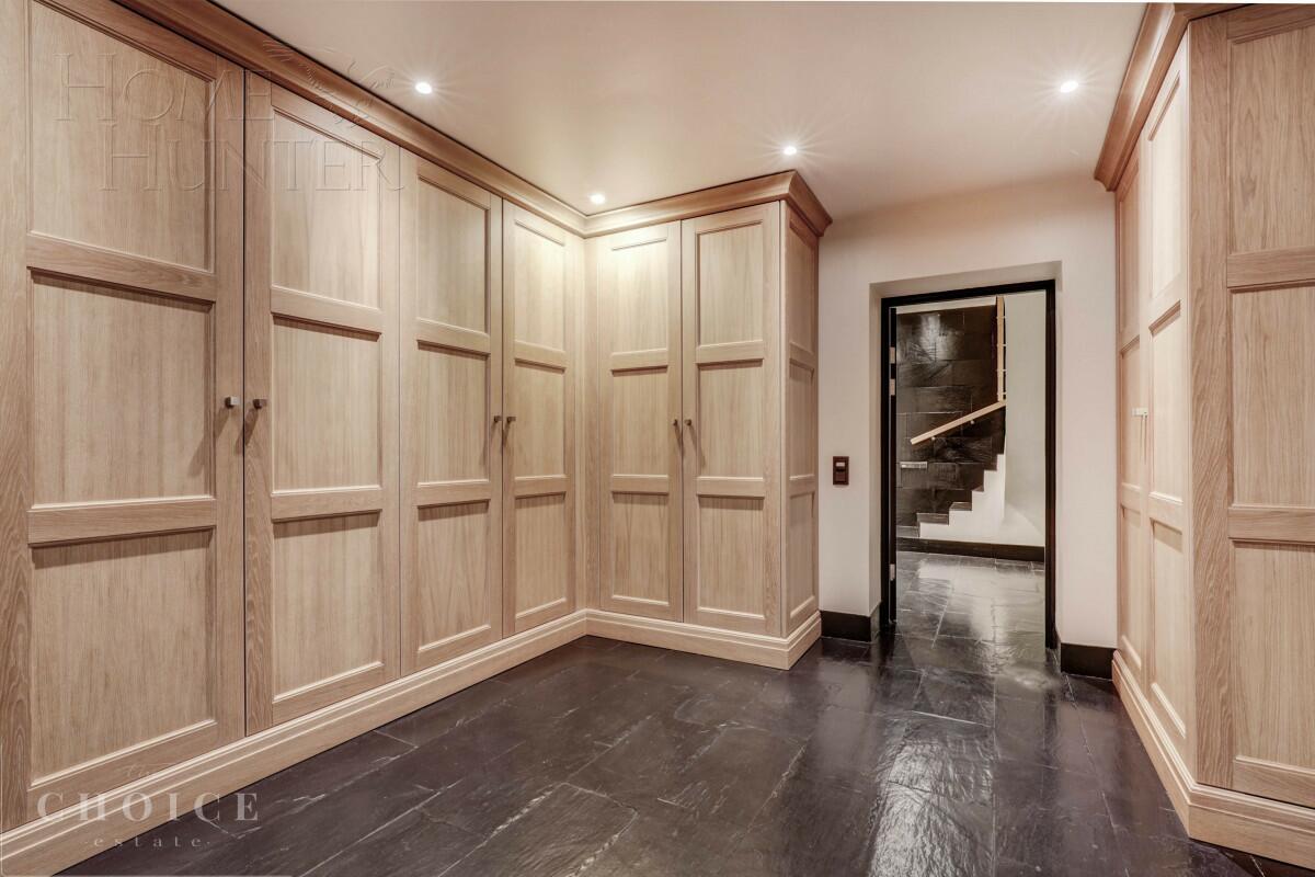 2-этажный коттедж 725 м² с отделкой