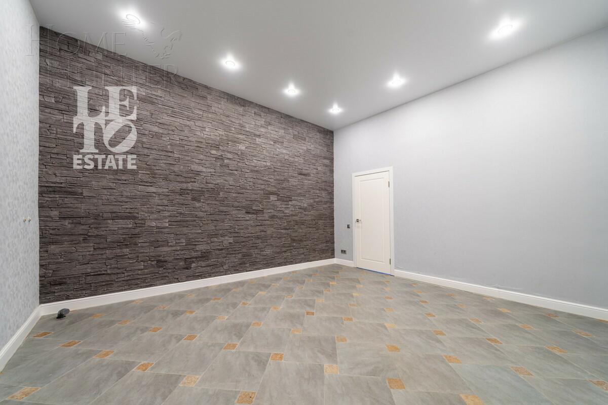 2-этажный коттедж 570 м² с отделкой