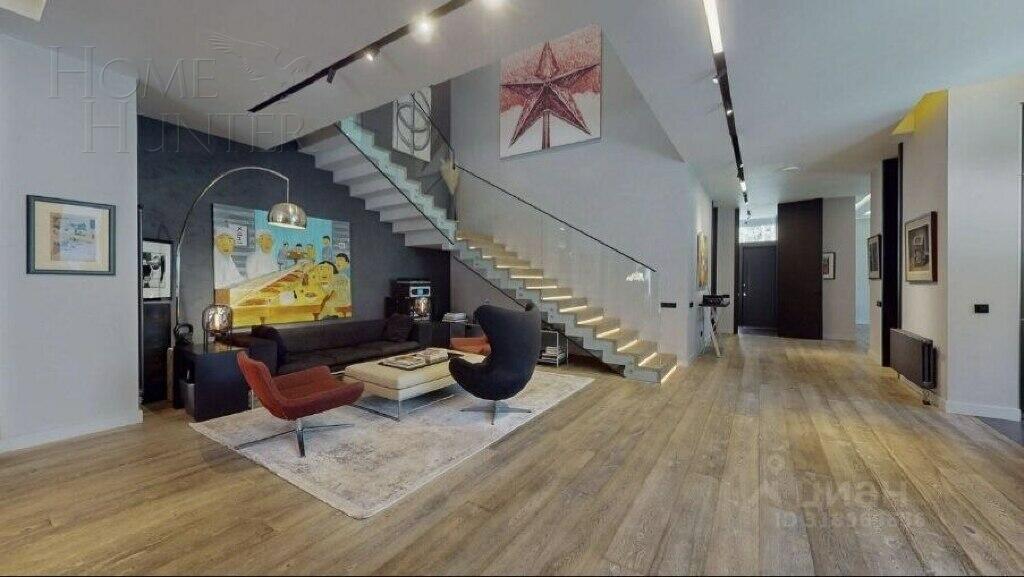 2-этажный коттедж 655 м² с отделкой