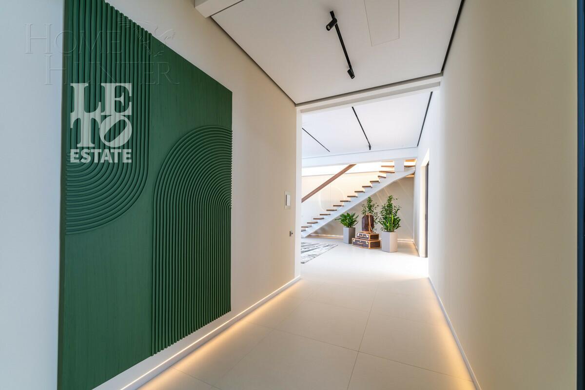 2-этажный коттедж 836 м² с отделкой