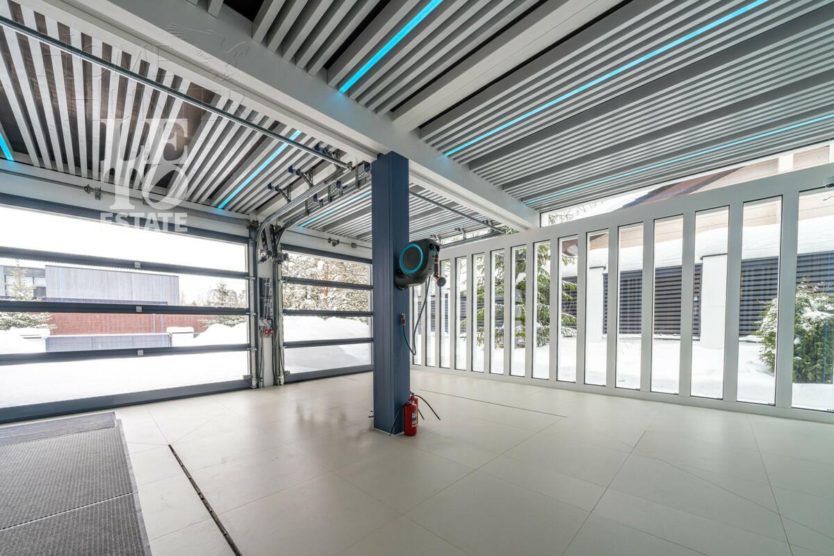 2-этажный коттедж 836 м² с отделкой