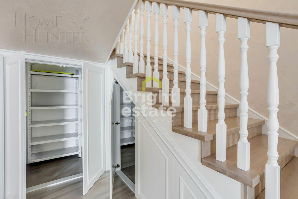 2-УРОВНЕВАЯ КВАРТИРА С ОТДЕЛКОЙ 219 М² НА 7 ЭТАЖЕ