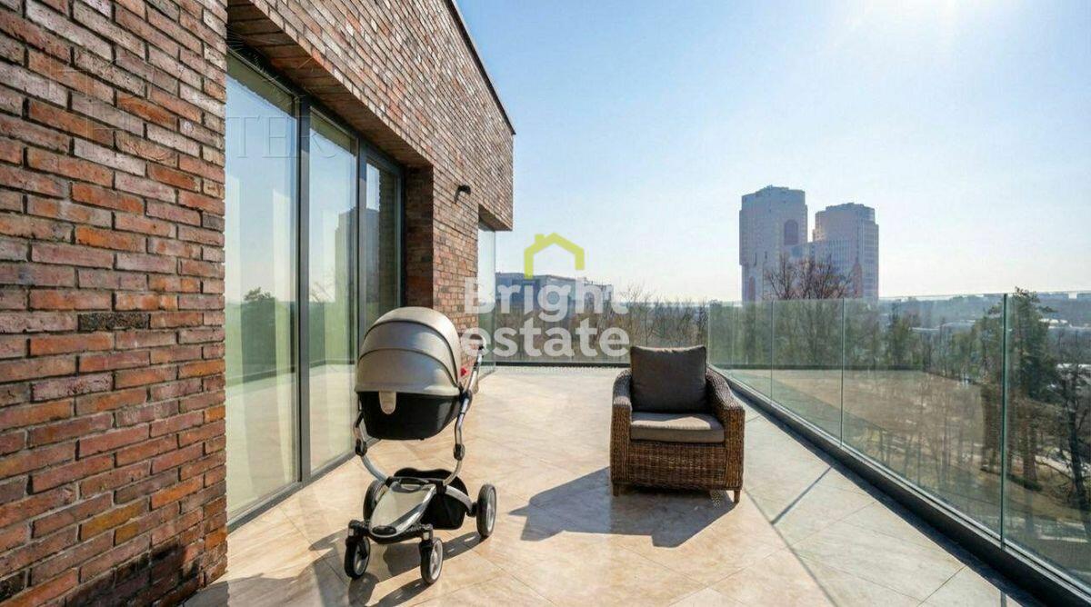 2-УРОВНЕВАЯ КВАРТИРА С ОТДЕЛКОЙ 219 М² НА 7 ЭТАЖЕ