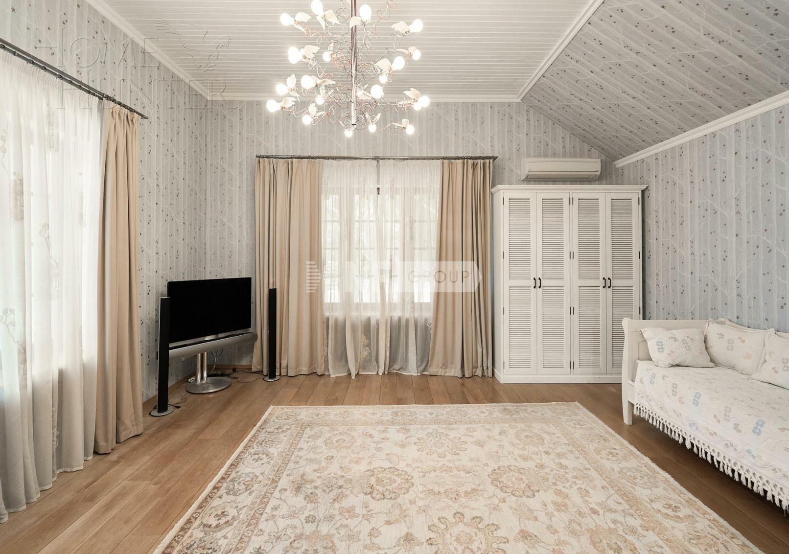 2-этажный коттедж 725 м² с отделкой