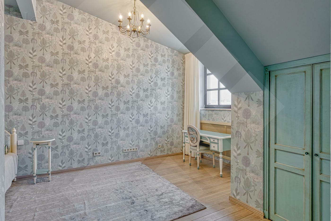 4-КОМН. КВАРТИРА С ОТДЕЛКОЙ 165 М² НА 7 ЭТАЖЕ