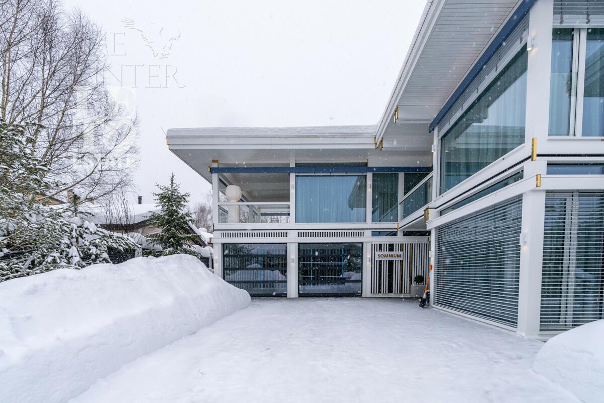 2-этажный коттедж 836 м² с отделкой