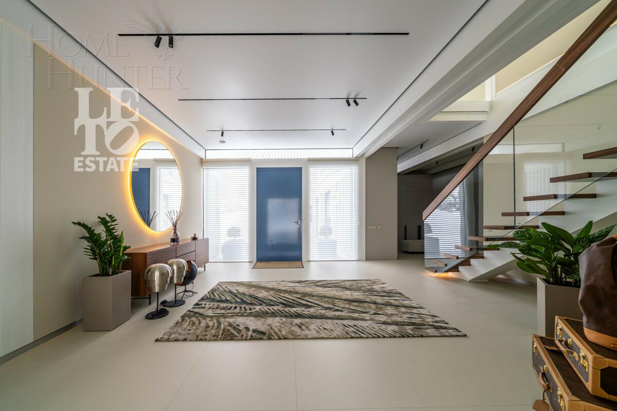 2-этажный коттедж 836 м² с отделкой