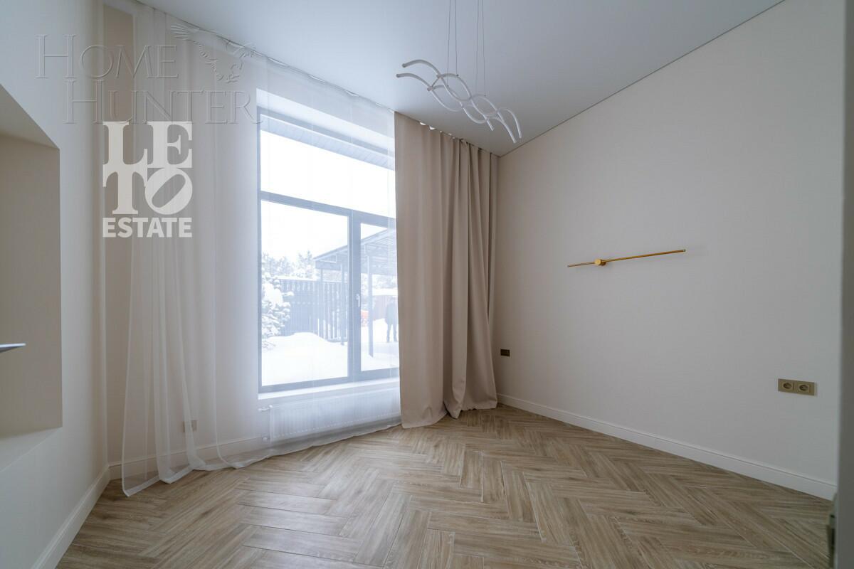 1-этажный коттедж 175 м² с отделкой