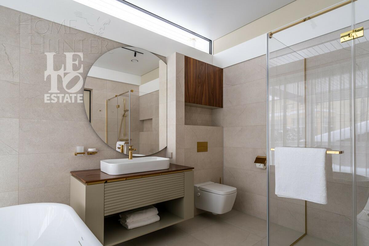 2-этажный коттедж 836 м² с отделкой