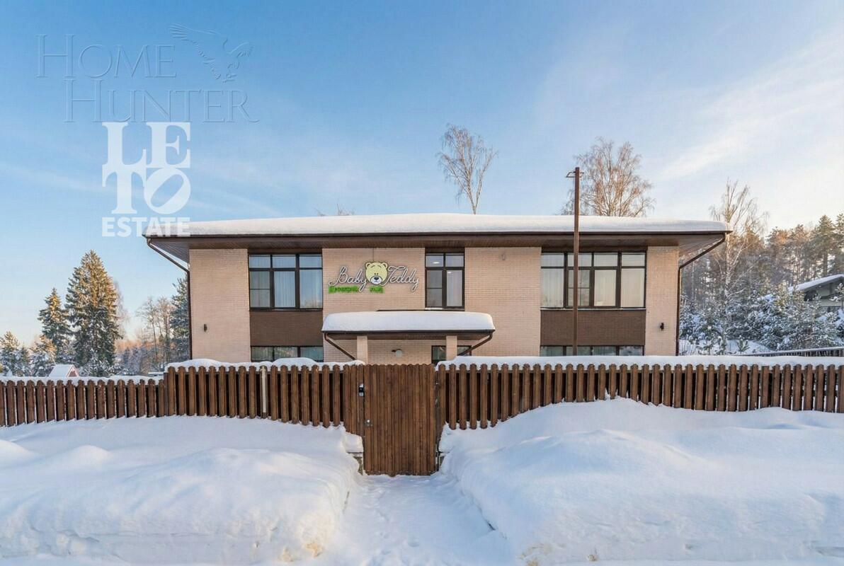 2-этажный коттедж 570 м² с отделкой