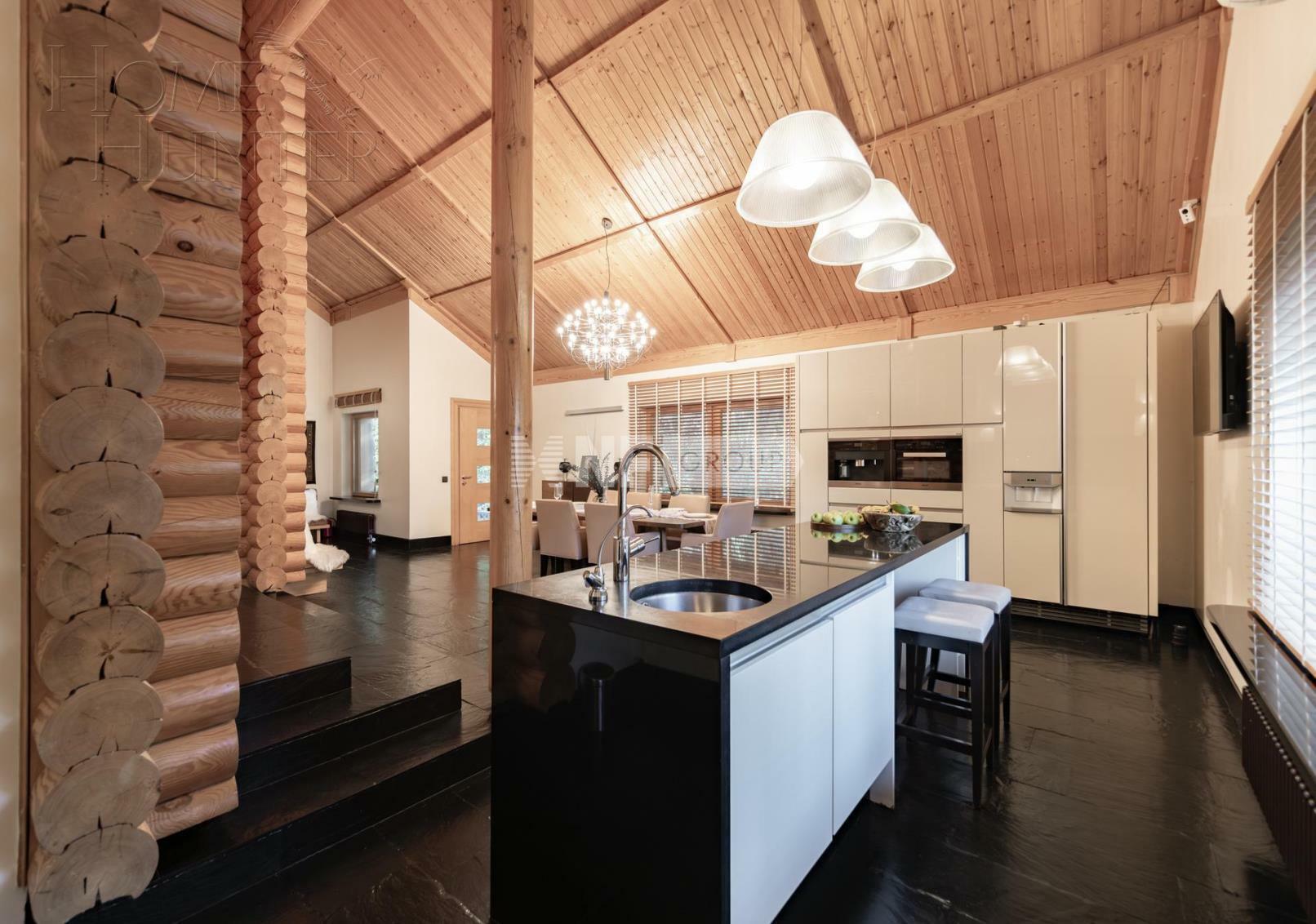 2-этажный коттедж 725 м² с отделкой