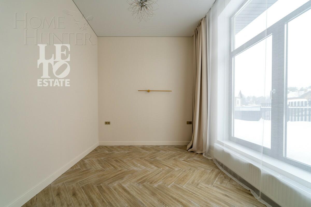 1-этажный коттедж 175 м² с отделкой