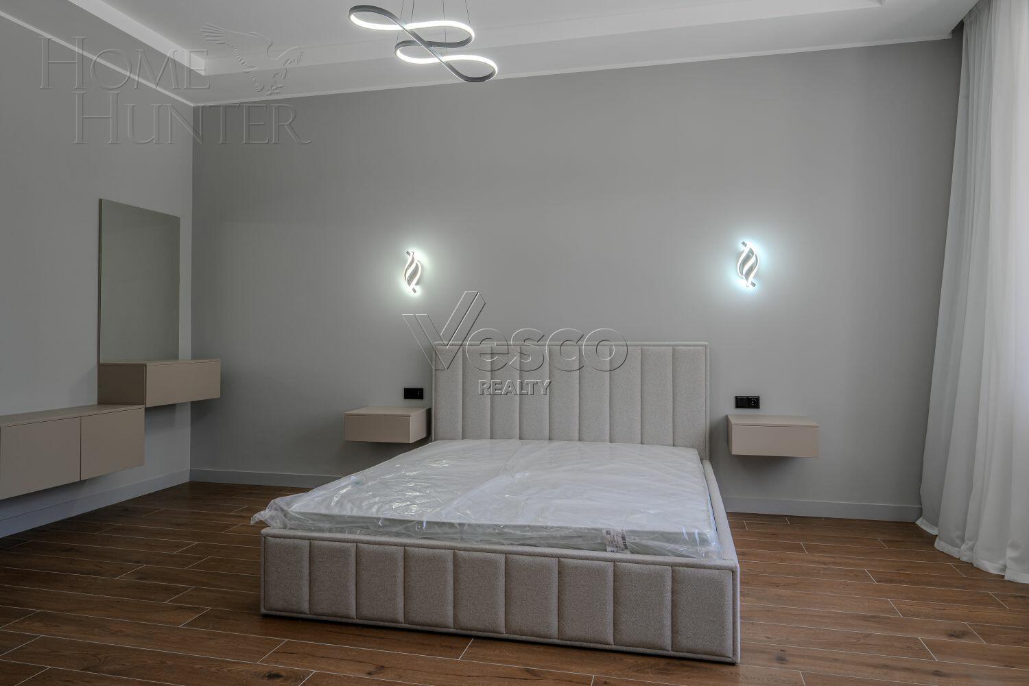 2-этажный коттедж 320 м² с отделкой