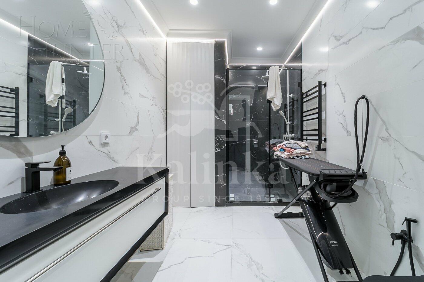 4-КОМН. КВАРТИРА С ОТДЕЛКОЙ 201 М² НА 33 ЭТАЖЕ