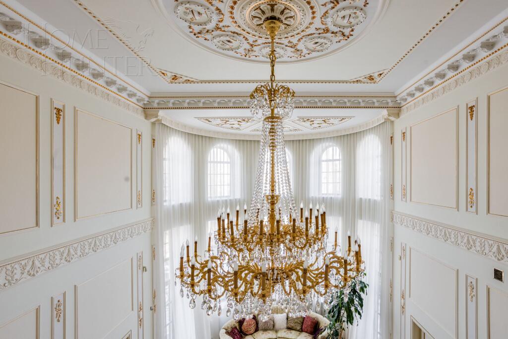 3-этажный коттедж 776 м² с отделкой