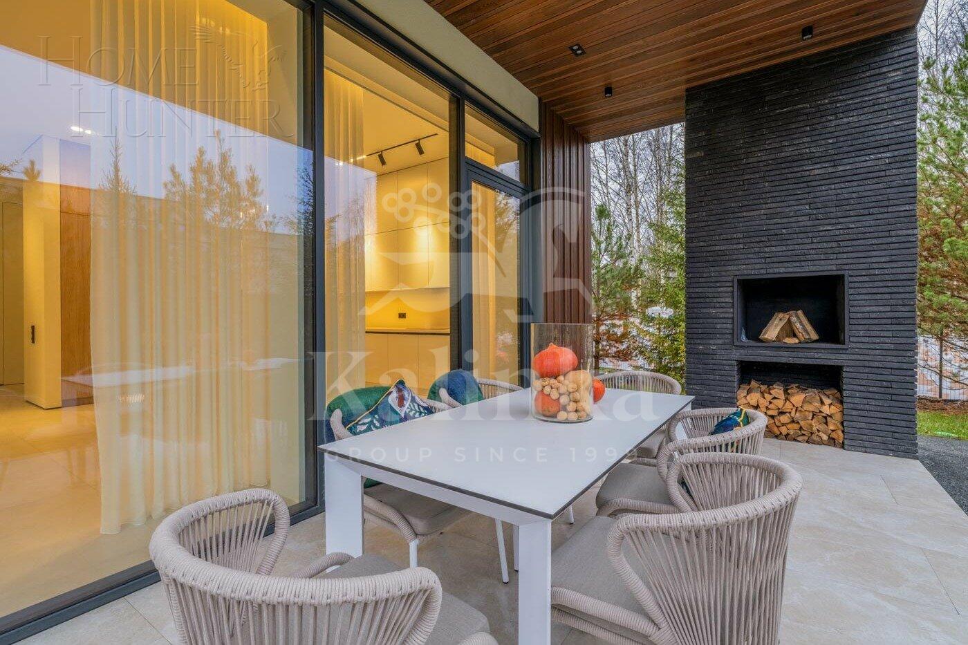 2-этажный коттедж 390.5 м² с отделкой