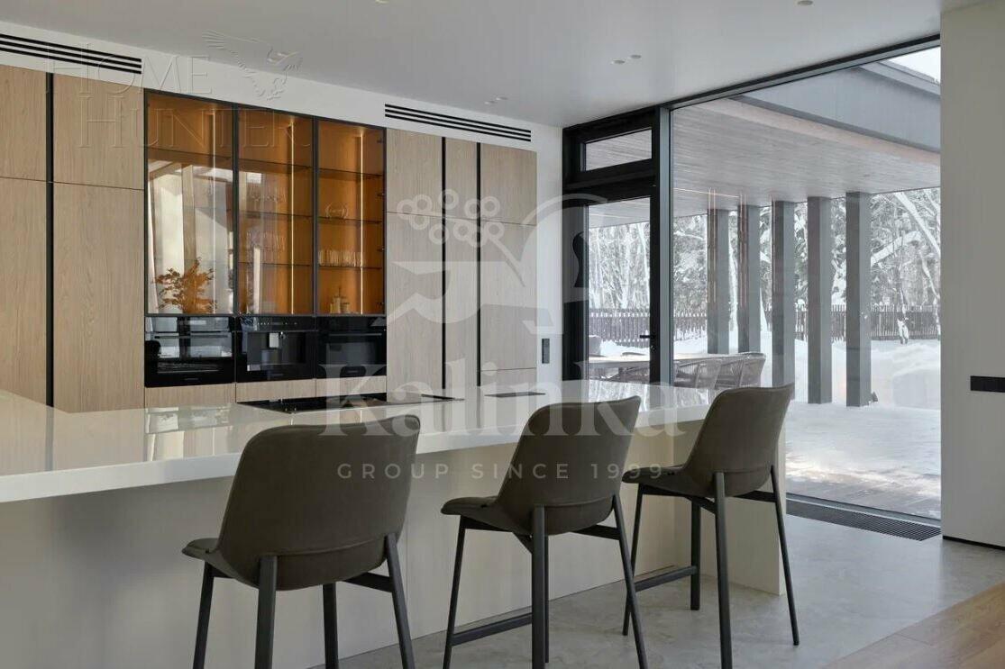 2-этажный коттедж 518 м² с отделкой