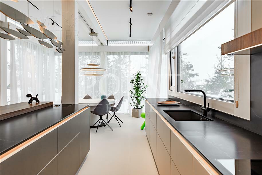 2-этажный коттедж 836 м² с отделкой