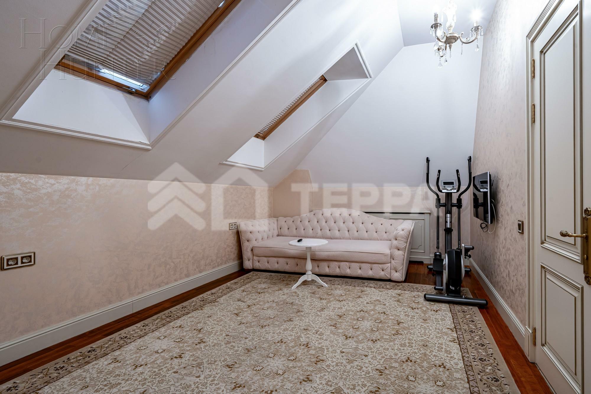 2-этажный коттедж 1 000 м² с отделкой