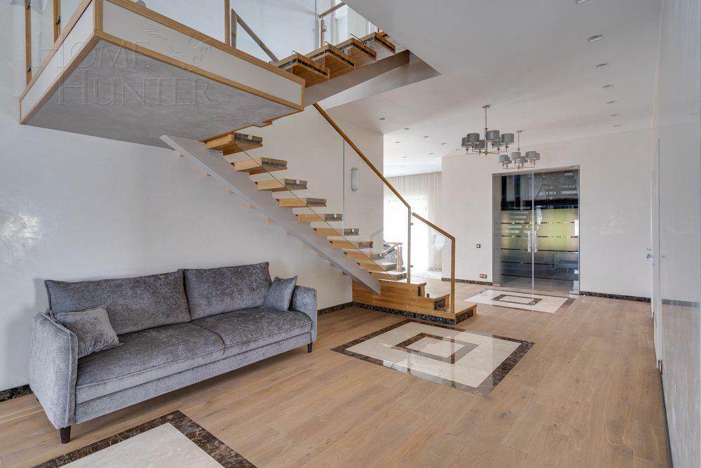 2-этажный коттедж 593 м² с отделкой