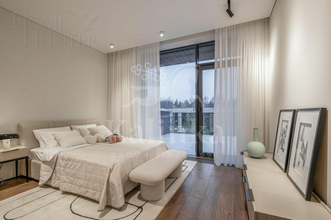 2-этажный коттедж 390.5 м² с отделкой