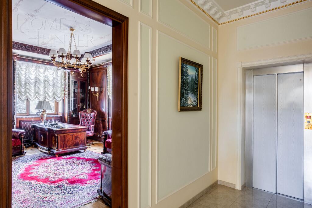 3-этажный коттедж 776 м² с отделкой