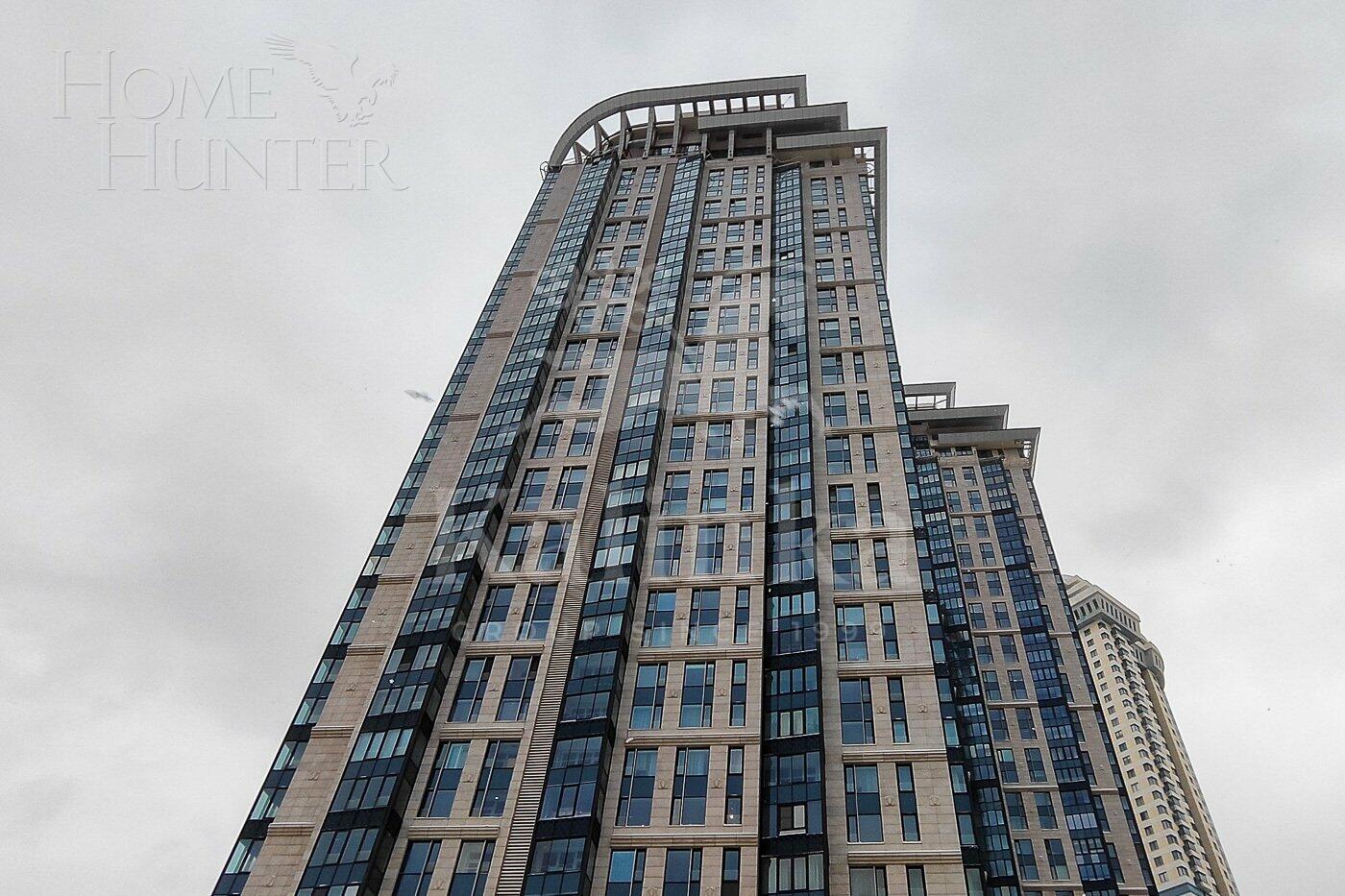 4-КОМН. КВАРТИРА С ОТДЕЛКОЙ 201 М² НА 33 ЭТАЖЕ