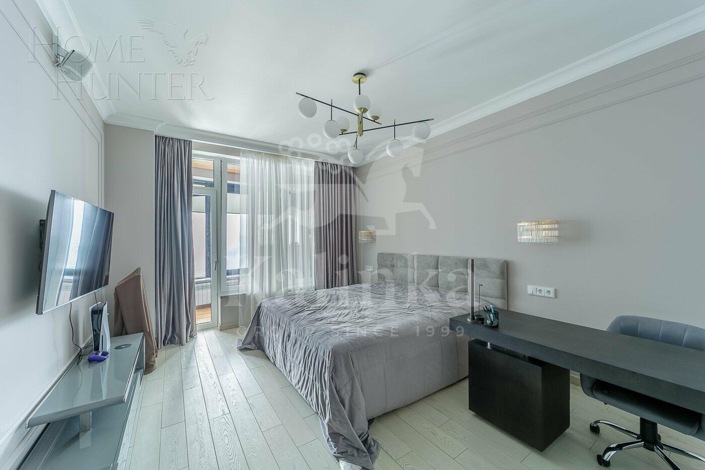 4-КОМН. КВАРТИРА С ОТДЕЛКОЙ 201 М² НА 33 ЭТАЖЕ