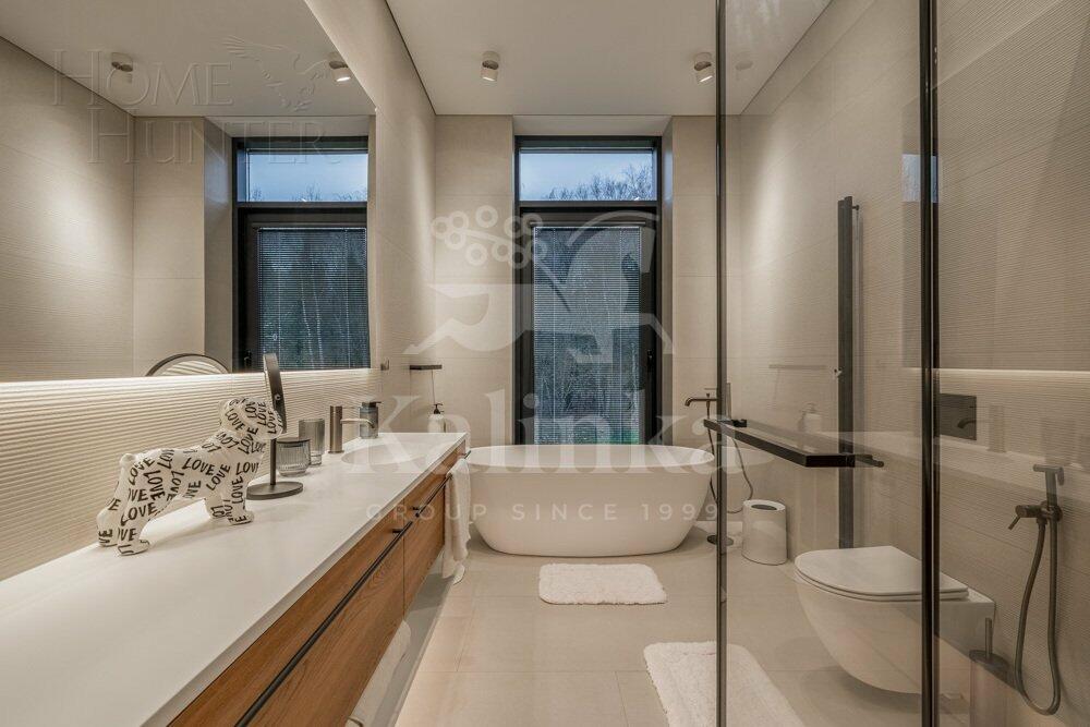 2-этажный коттедж 628 м² с отделкой