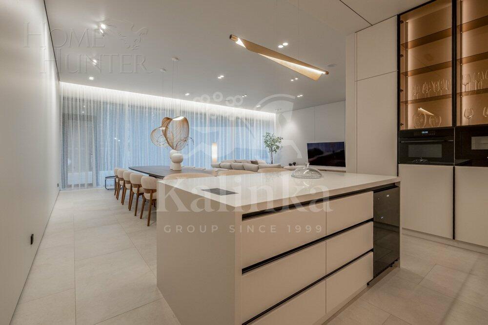 2-этажный коттедж 628 м² с отделкой