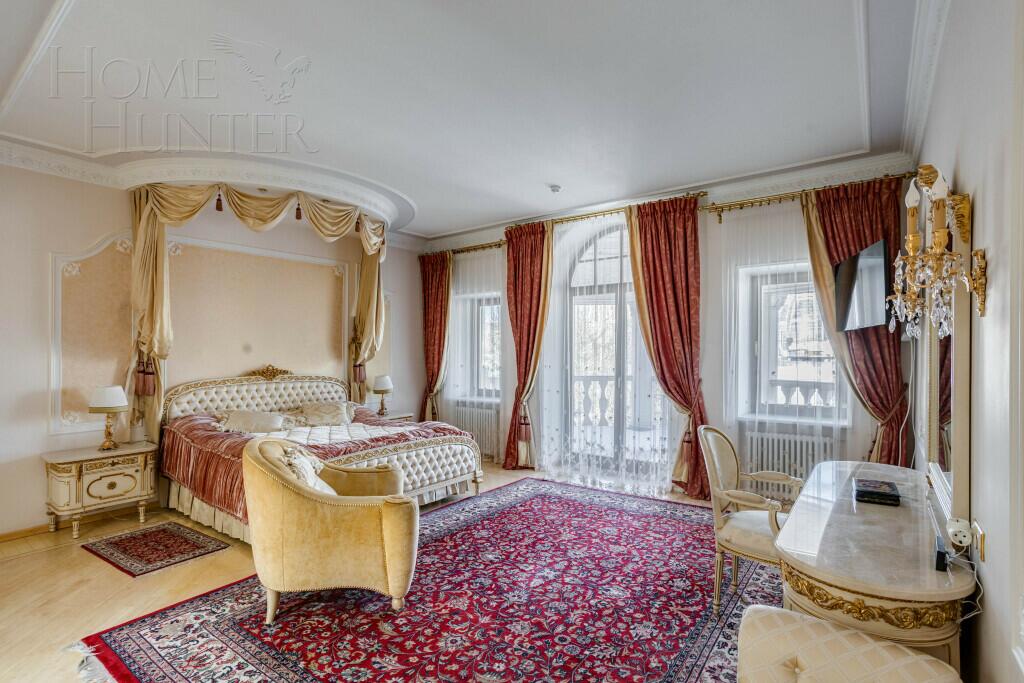 3-этажный коттедж 776 м² с отделкой