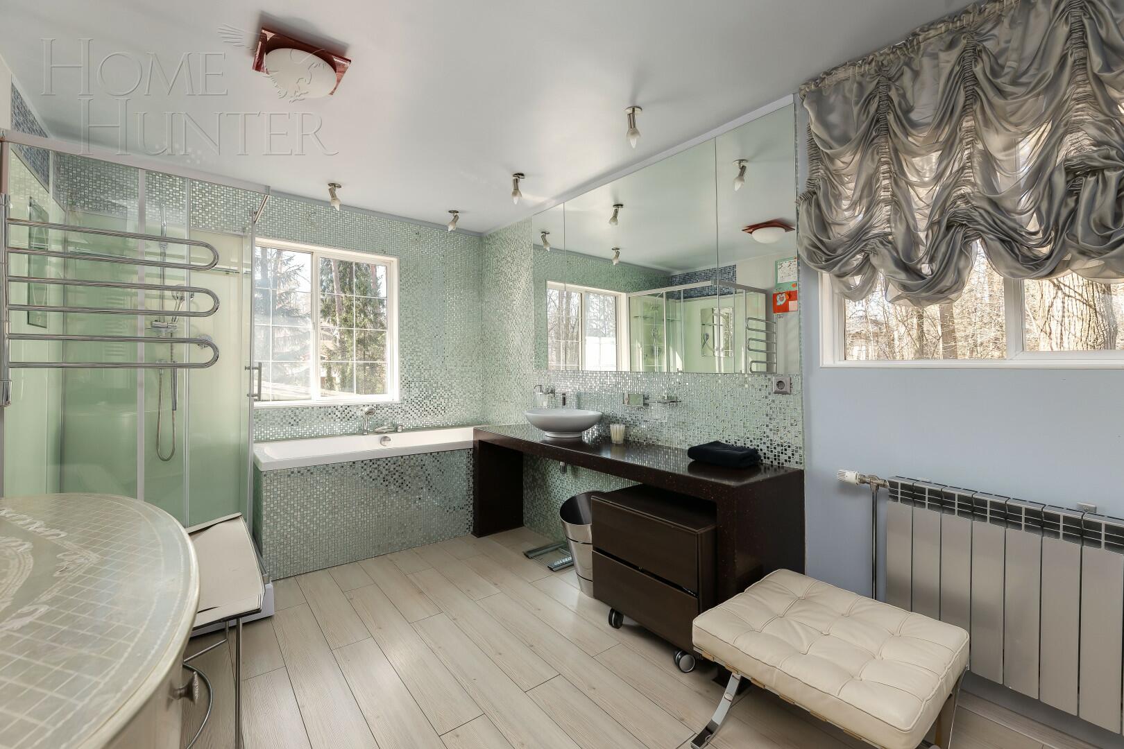 2-этажный коттедж 221.5 м² с отделкой