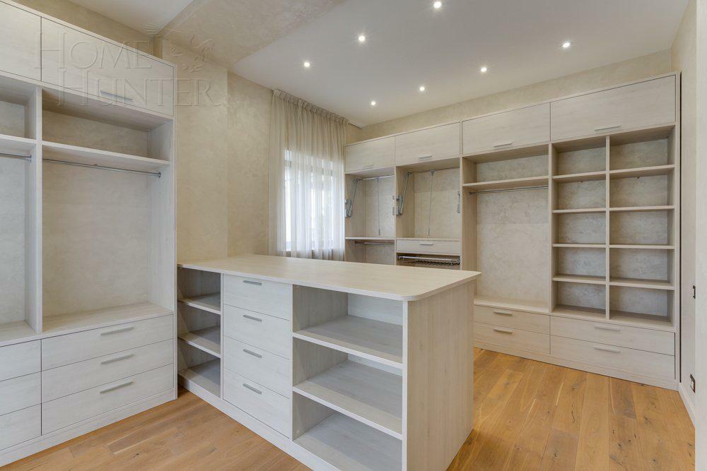 2-этажный коттедж 593 м² с отделкой