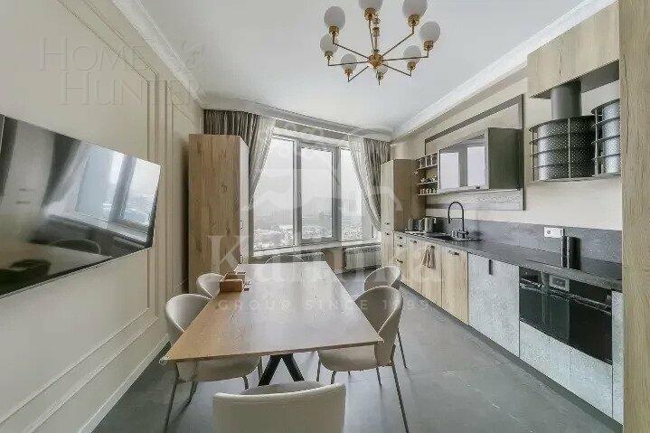 4-КОМН. КВАРТИРА С ОТДЕЛКОЙ 201 М² НА 33 ЭТАЖЕ