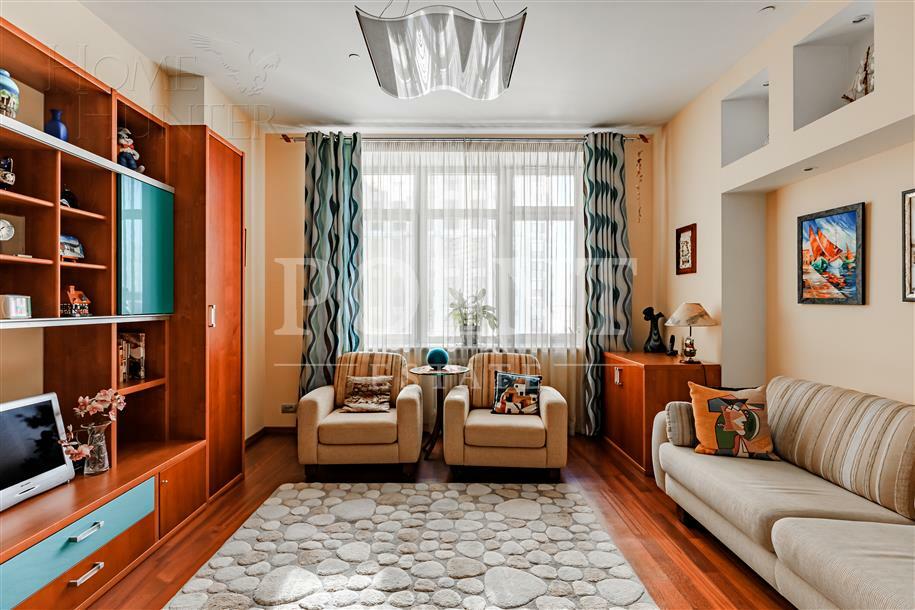 5-КОМН. КВАРТИРА С ОТДЕЛКОЙ 219 М² НА 8 ЭТАЖЕ