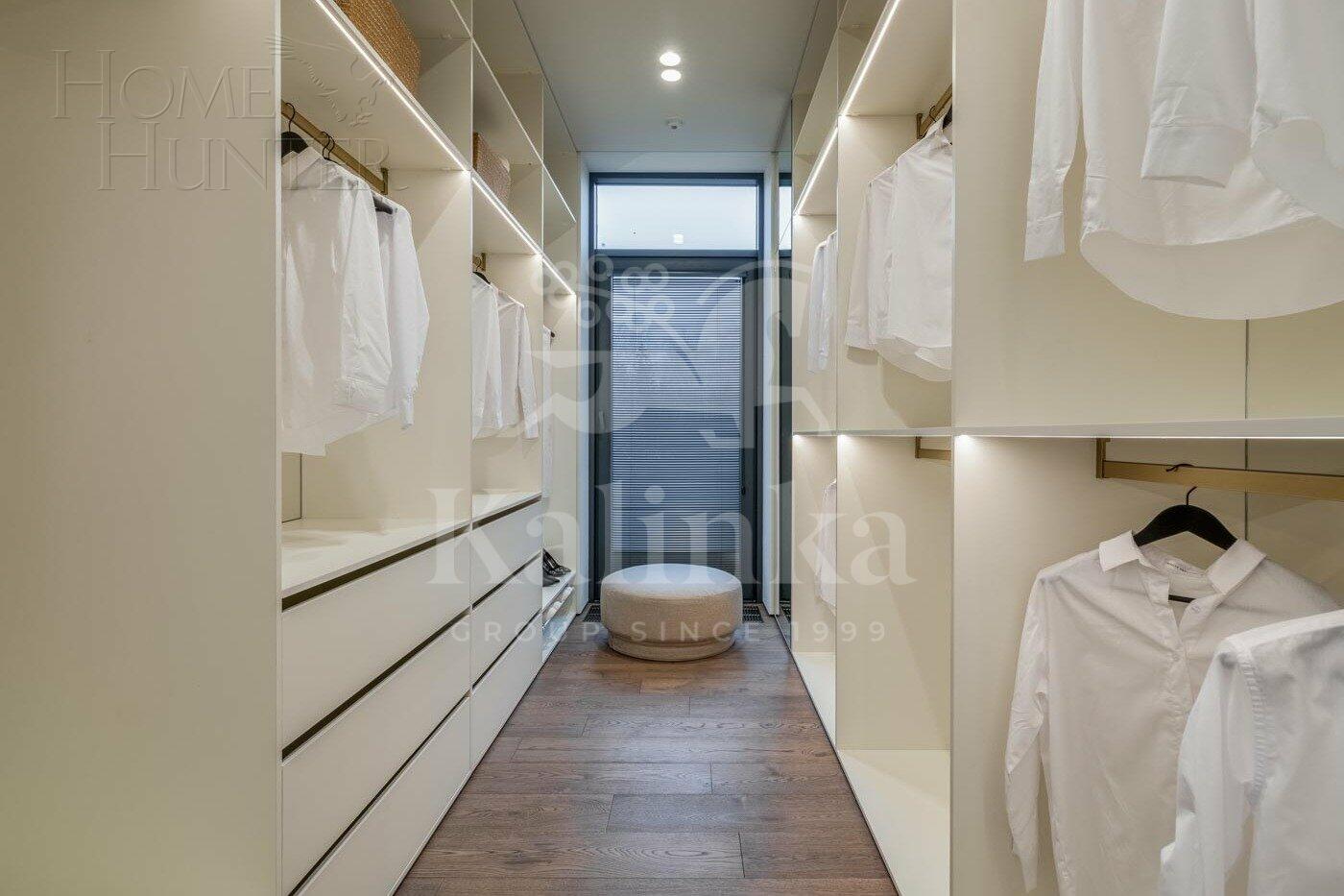 2-этажный коттедж 390.5 м² с отделкой