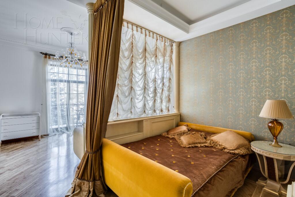 3-этажный коттедж 776 м² с отделкой