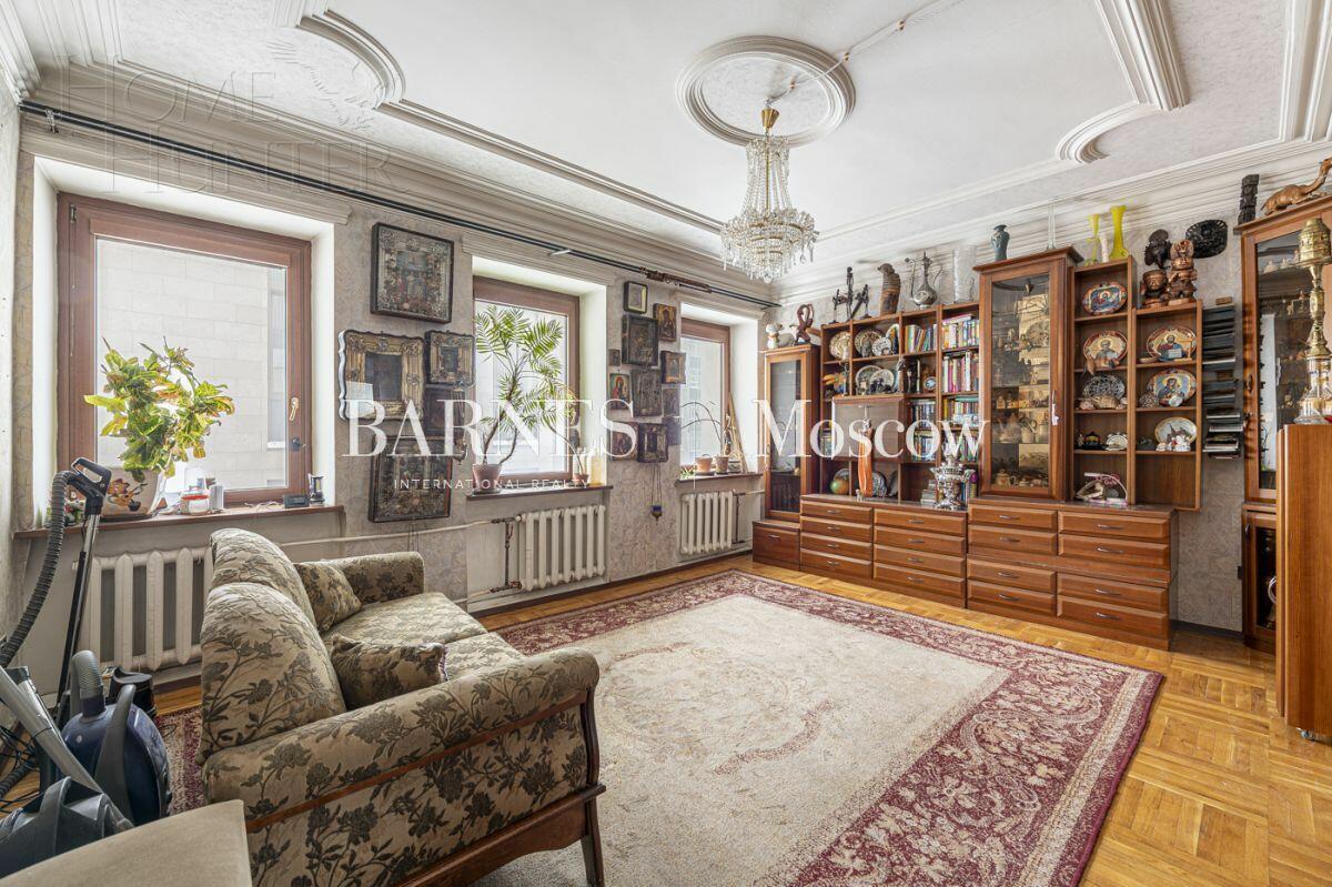 4-КОМН. КВАРТИРА С ОТДЕЛКОЙ 152 М² НА 4 ЭТАЖЕ