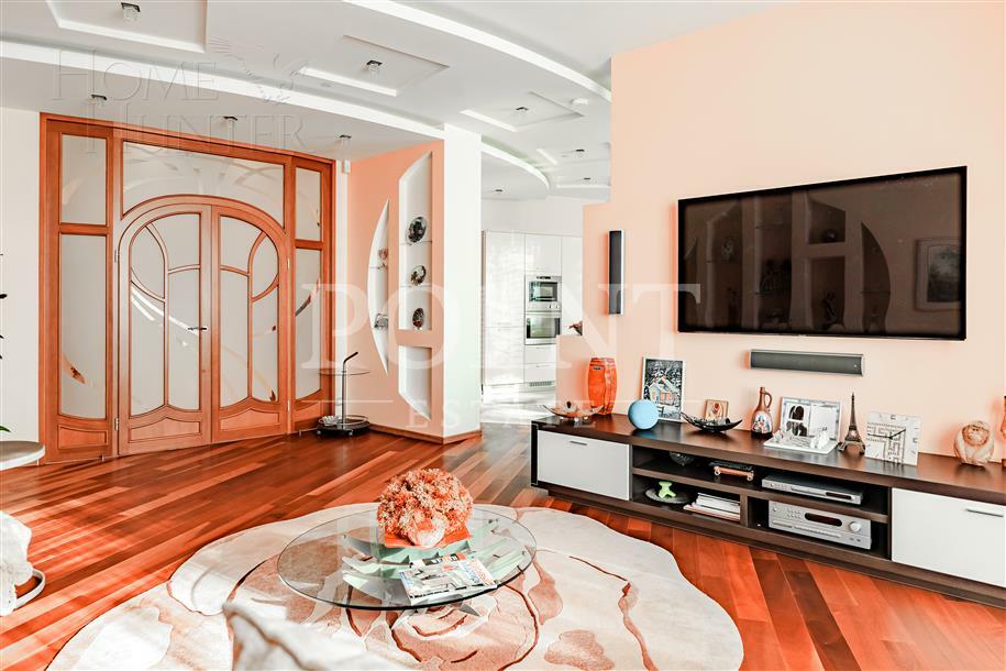 5-КОМН. КВАРТИРА С ОТДЕЛКОЙ 219 М² НА 8 ЭТАЖЕ