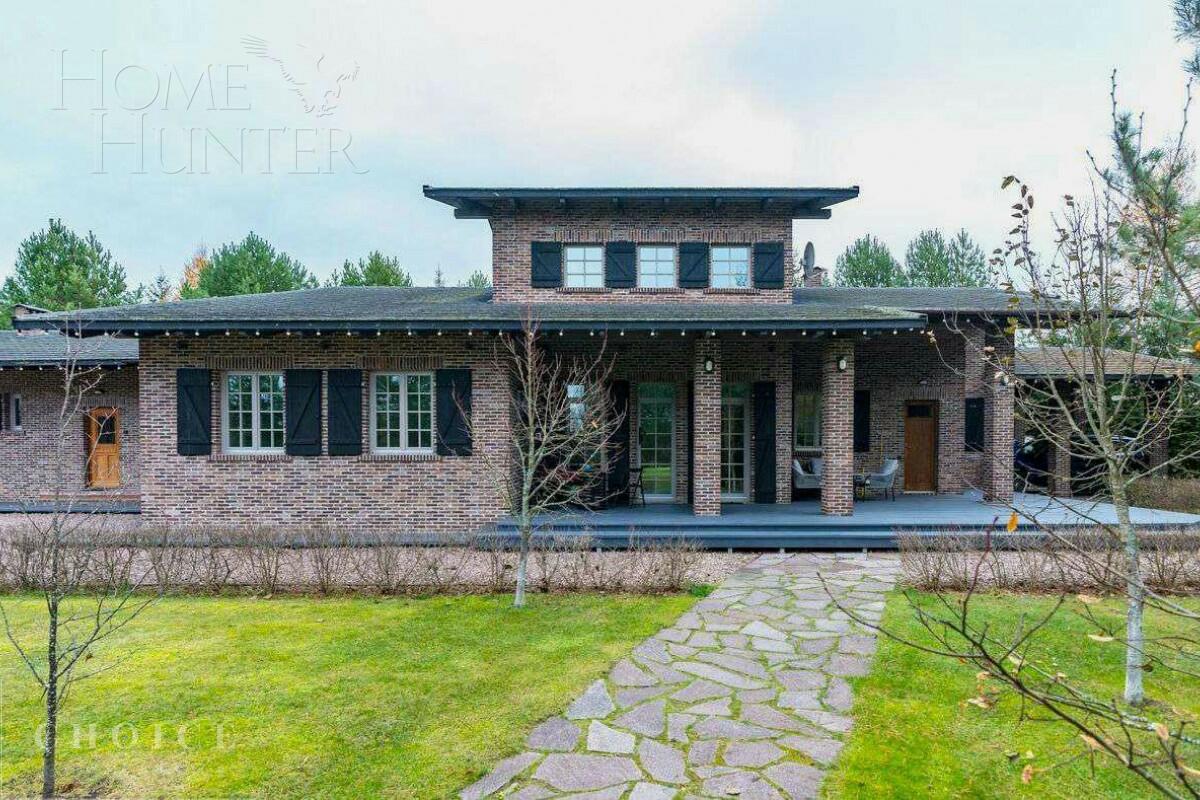 1-этажный коттедж 400 м² с отделкой