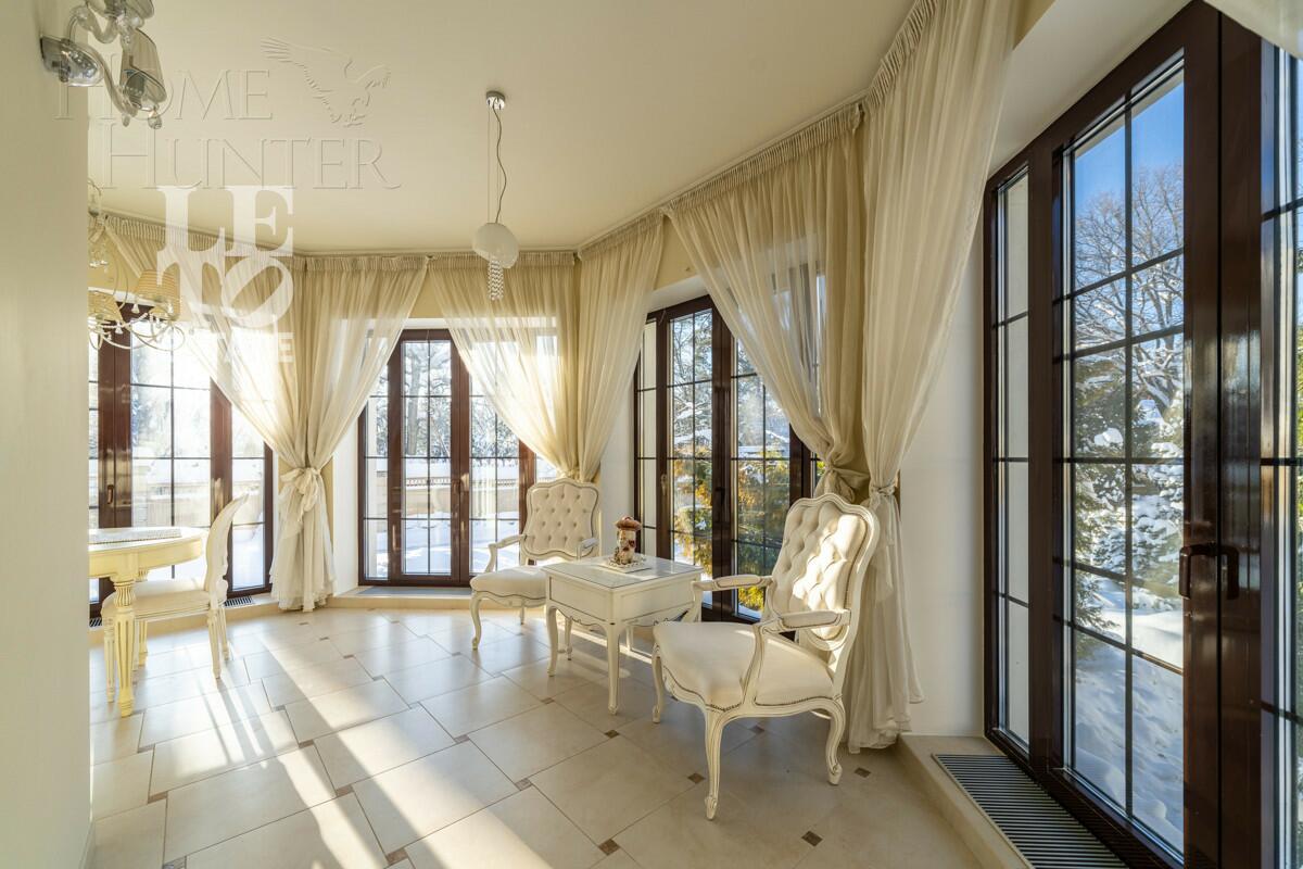 3-этажный коттедж 468 м² с отделкой