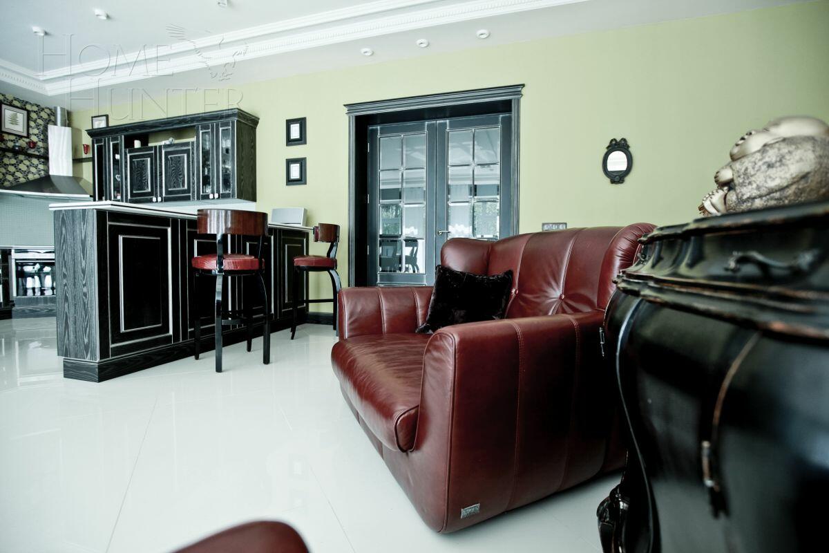2-этажный коттедж 640 м² с отделкой