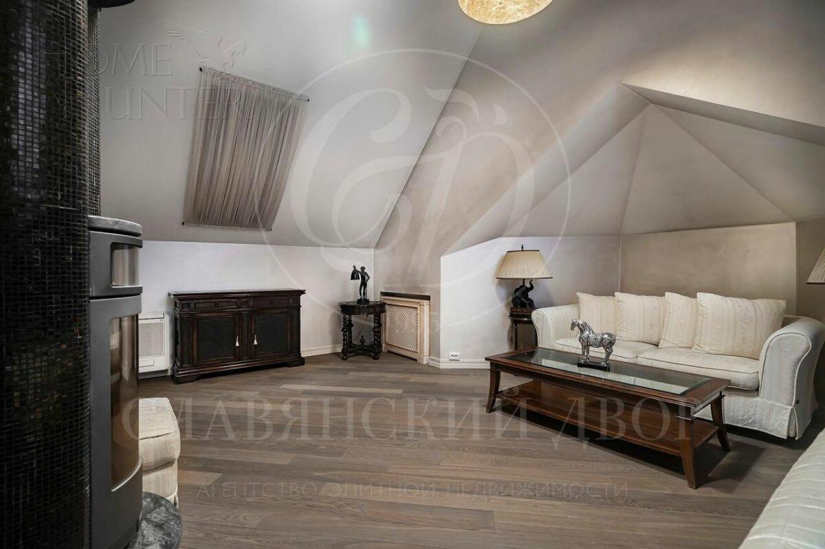 3-этажный коттедж 460 м² с отделкой